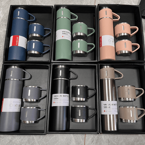 "Keep Your Beverages Hot or Cold with Style! 🌡️✨ Stainless Steel Vacuum Flask Set - The Perfect Gift!" 🎁🥤